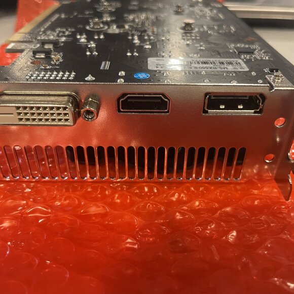 AMD Radeon RX 550 4GB GDDR5 ITX Computer PC Gaming Video Graphics Card GPU 128-B - Picture 7 of 7